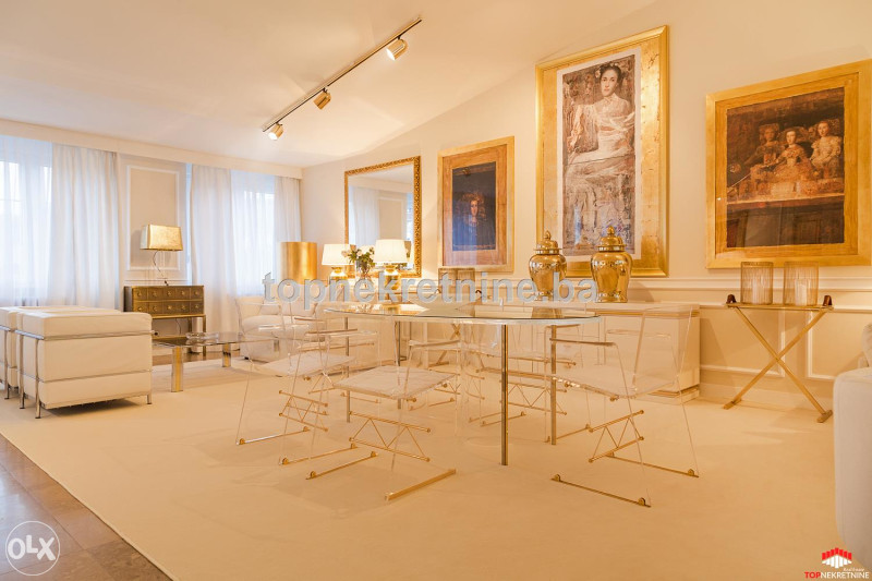 Luksuzan penthouse 200m2, Ciglane, Centar