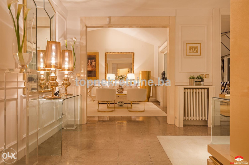 Luksuzan penthouse 200m2, Ciglane, Centar 21