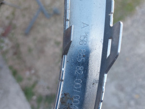 chrom lajsna prednjeg branika mercedes gla x156