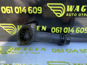 Kućište termostata Audi A4 B6 (fotografija 2)