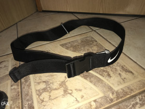 Pojas Nike za planinarenje