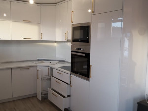 Kuhinja medijapan visoki sjaj, zidna obloga