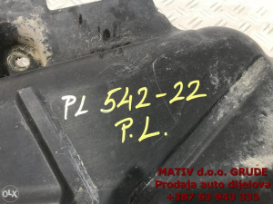 Podna zaštita PREDNJA LIJEVA Mercedes ML w164 2006