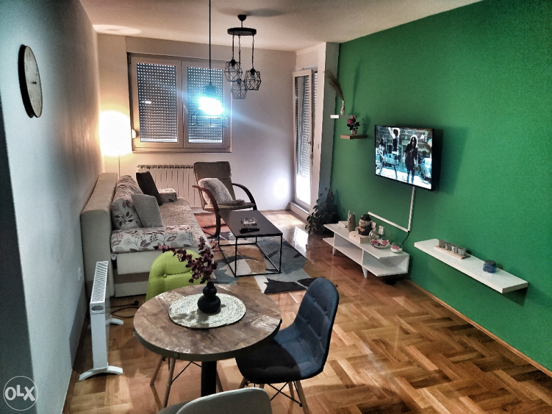 Stan na dan Lukavica (063245397)
