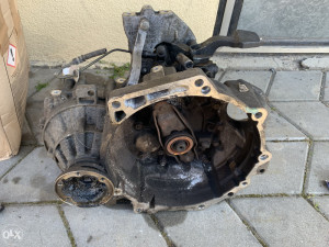 Mijenjac golf 5 1.9 tdi4x4 5 brzina Skoda Audi