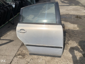 Staklo prozor zadnja desna vrata limuzina Volkswagen Passat 5 (fotografija 2)