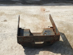Traktor zetor prednji tegovi utezi teg uteg nosač