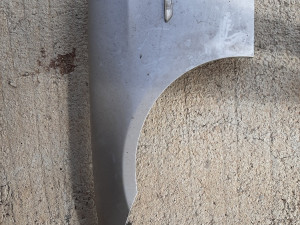 Blatobran BMW 3 E90 Lijevi