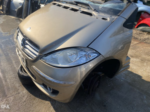 Dijelovi Mercedes A klasa 2006 (fotografija 3)