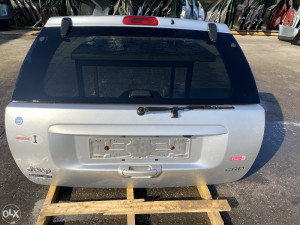Gepek vrata gepeka Jeep Grand Cherokee (fotografija 4)
