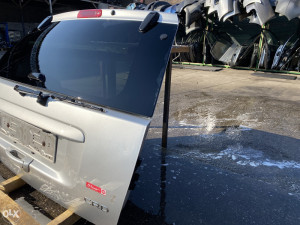 Gepek vrata gepeka Jeep Grand Cherokee (fotografija 3)
