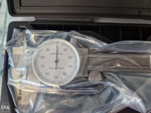 Pomično mjerilo sa satom 150mm Njemačka