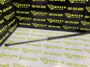 Amortizer haube Volkswagen Golf 6 (fotografija 2)