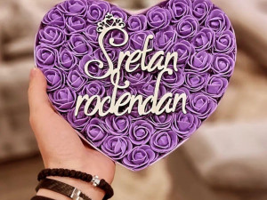 LJUBICASTO SRCE od ruzica Volim te I Sretan rodjendan p