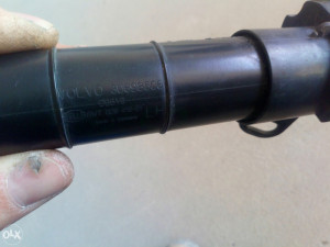 Sprica brizgaljka fara lijeva volvo cx90