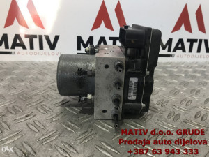 ABS pumpa Peugeot 3008 2,0 HDI HYbrid4 2013 9678189680