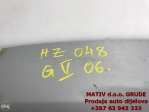 HAUBA ZADNJA gepek vrata VW Golf 5 2006
