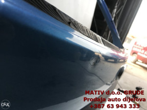 HAUBA ZADNJA gepek vrata Ford Focus 2006