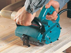 MAKITA Brusilica sa četkom 9741 četkara