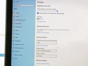 SAMSUNG UltraBook 940x - i5  4GB RAM  500GB SSD  QHD