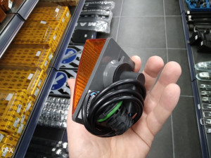 ŽMIGAVAC MERCEDES ACTROS BOČNI BOCNI