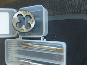 Set ureznica i nareznica M10