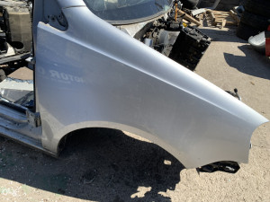 Blatobran desni original Volkswagen Polo 2008 (fotografija 6)