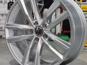 Alu Feluge Felge 16 x7 5x112 ET35 57.1