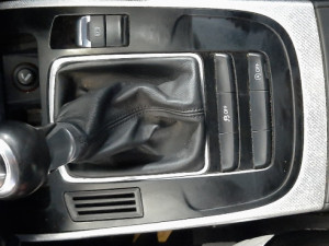 AUDI A4 B8 PREKIDAČ RUCNE