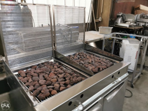 Plinski rostilj na vulkanski lavu