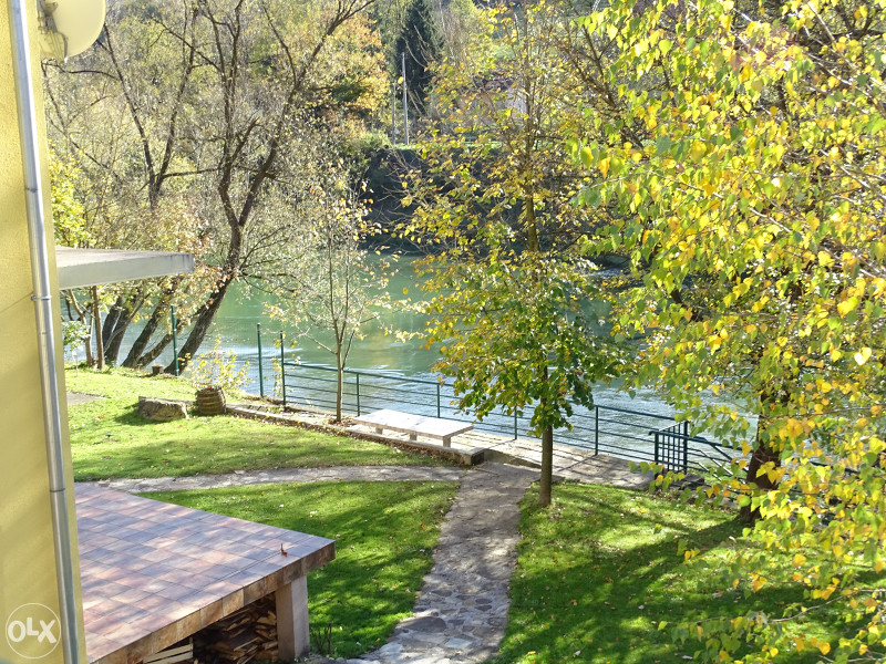 Vikendica na obali rijeke Vrbas 19
