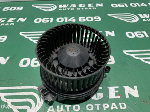 Ventilator motoric kabine Audi A4 (fotografija 3)