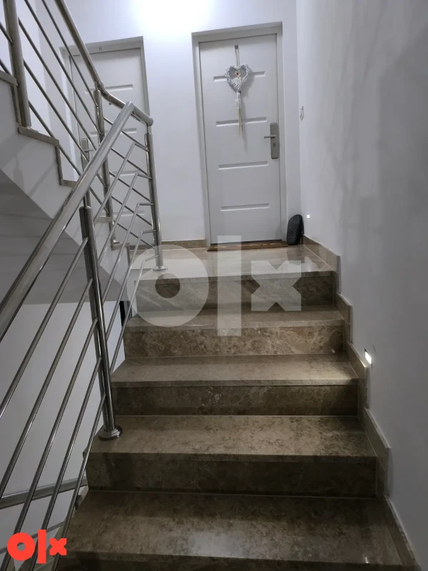 Ivanica(Kod Dubrovnika)Pogled more 65m2 stan,bazen,garaža,2terase 2