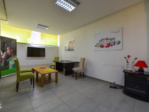 Skenderija - Mali Poslovni Prostor u Suterenu - Prodaja photo 2