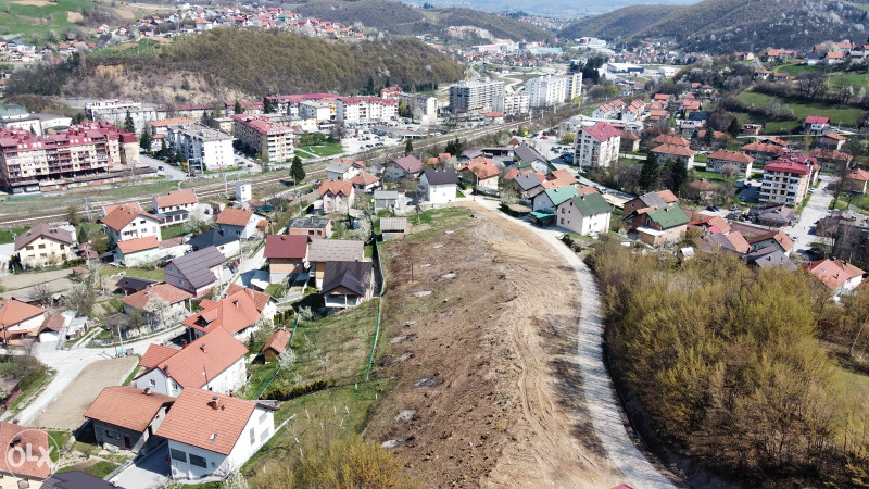 Građevinska parcela/Hadžići/796m2/ 3