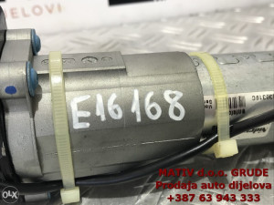 Motorić zadnje haube Audi A8 4H D4 2013 4H0827851A