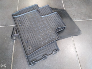 AUTO PATOSNICE PODMETAČI GUMENI 5008 2017-