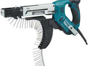 Odvijač MAKITA 6843 240v AUTOMATSKO PUNJENJE