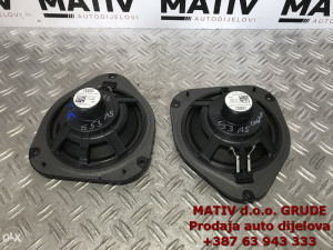 ZVUČNIK Bang&Olufsen B&O Audi A5 2013 8T0035411A
