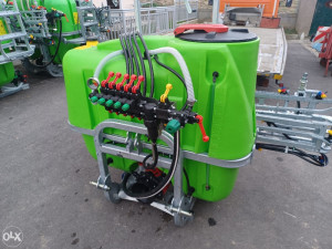 TRAKTORSKA PRSKALICA 600 L 12 m ,RAZVODNIK FERMO-5, PUMPA-140 L,