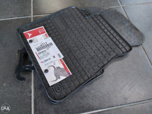 AUTO PATOSNICE PODMETAČI GUMENI AUDI A8 D3 2002-2009