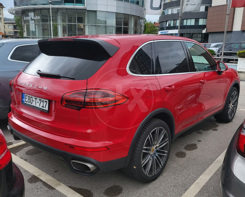 Porsche Cayenne diesel Automobili OLX.ba