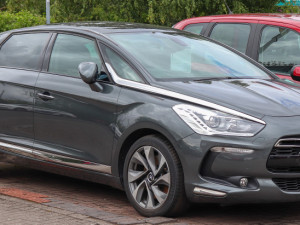 Šoferšajba CITROEN DS5