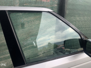 Vrata staklo Land Rover Range Rover 2008 (fotografija 4)