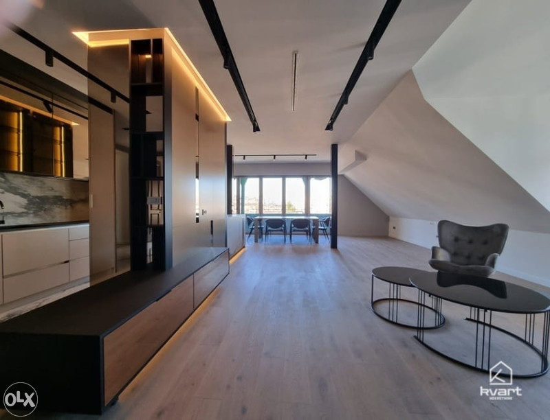 Stan Sarajevo Centar 180 m2