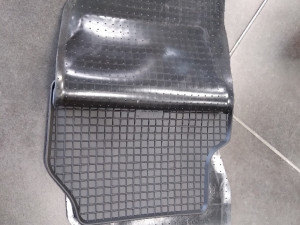 PATOSNICE PODMETAČI GUMENI FORD FOCUS 2 2004-