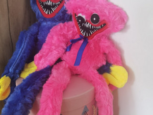 Huggy wuggy hugi vugi hugy haggy hagi vagi waggy velik