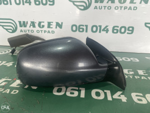 Desni retrovizor Peugeot 307 (fotografija 4)