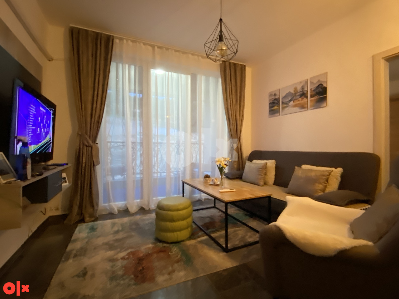 Stan na dan Apartment Travnik 063 227 200 Apartman Pahuljica