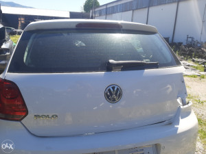 VW POLO 6R 2013 ZADNJA HAUBA GEPEK VRATA SAJBA